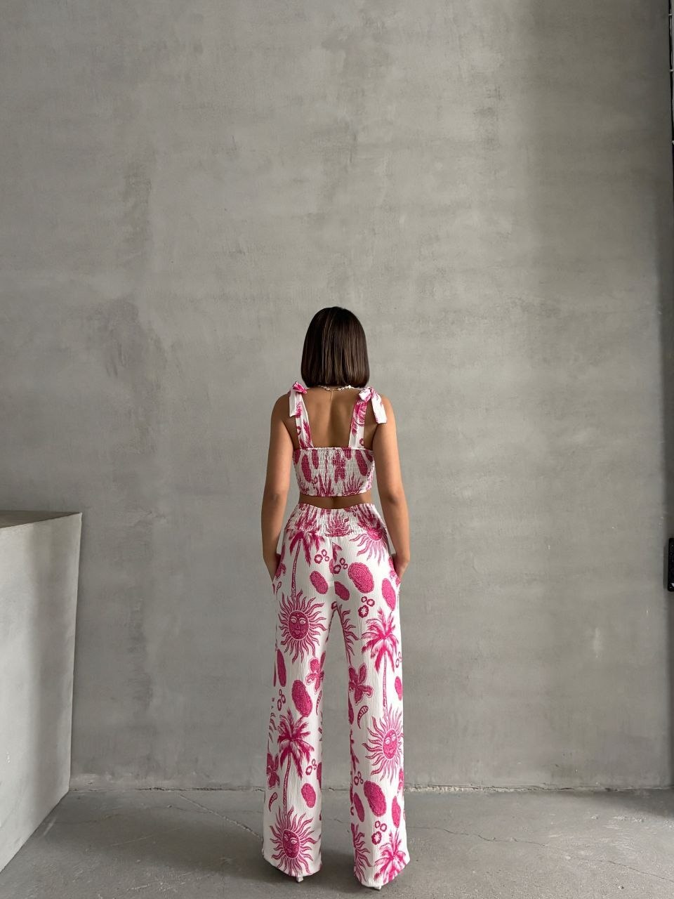 New season, A quality, premium patterned 2-piece set red and white patterned