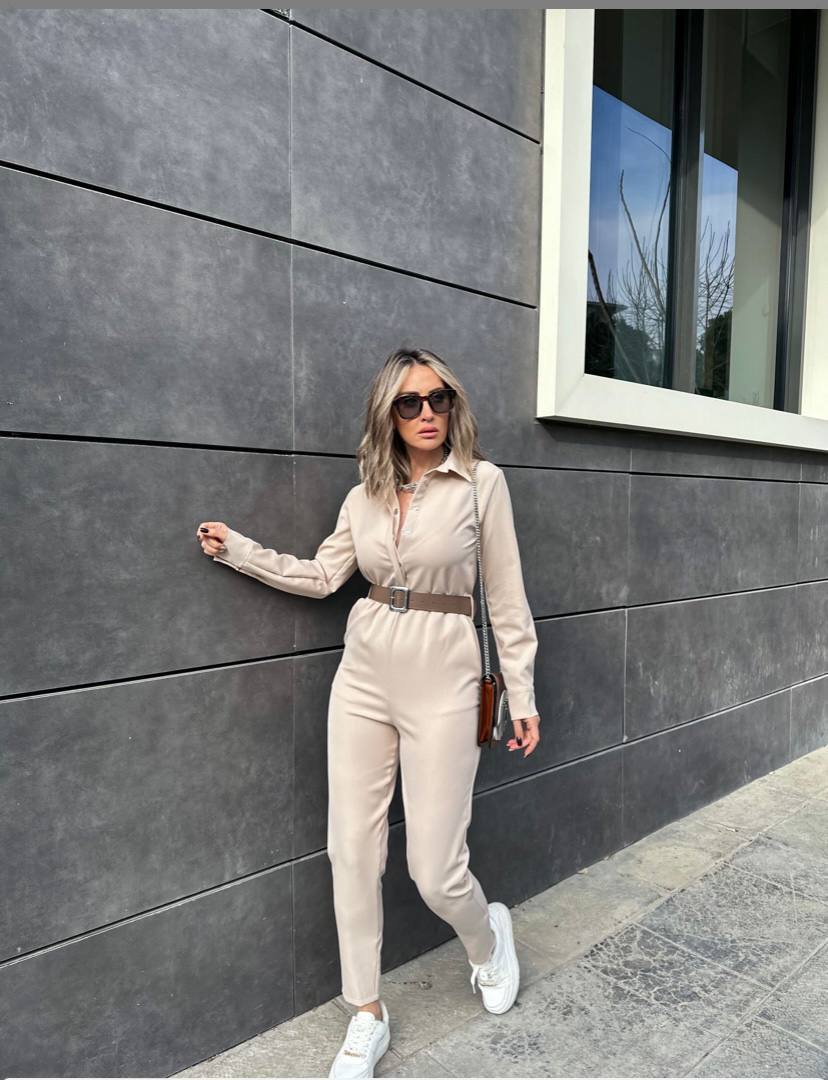 بدلة كاملة بيج