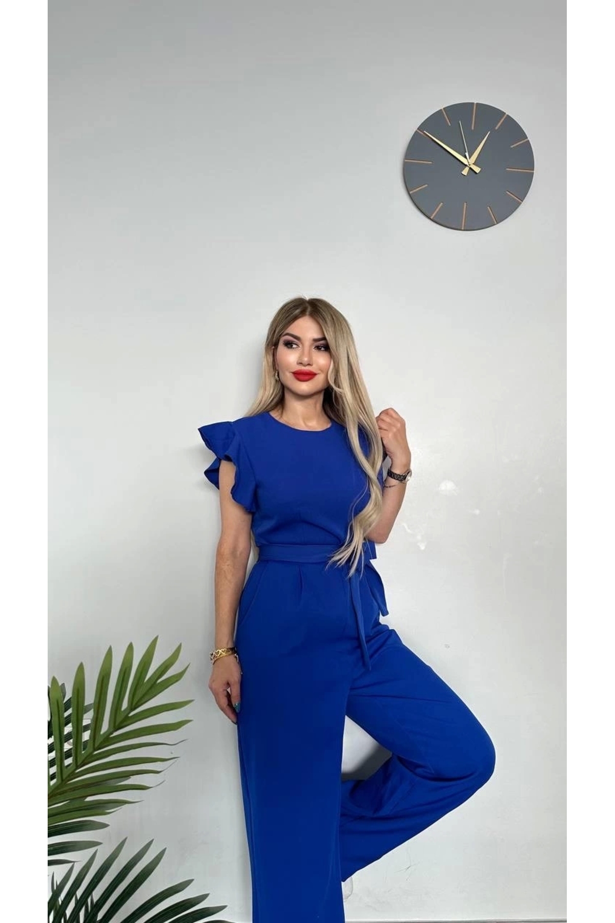 جمبسوت بكشكش وحزام أزرق سماوي