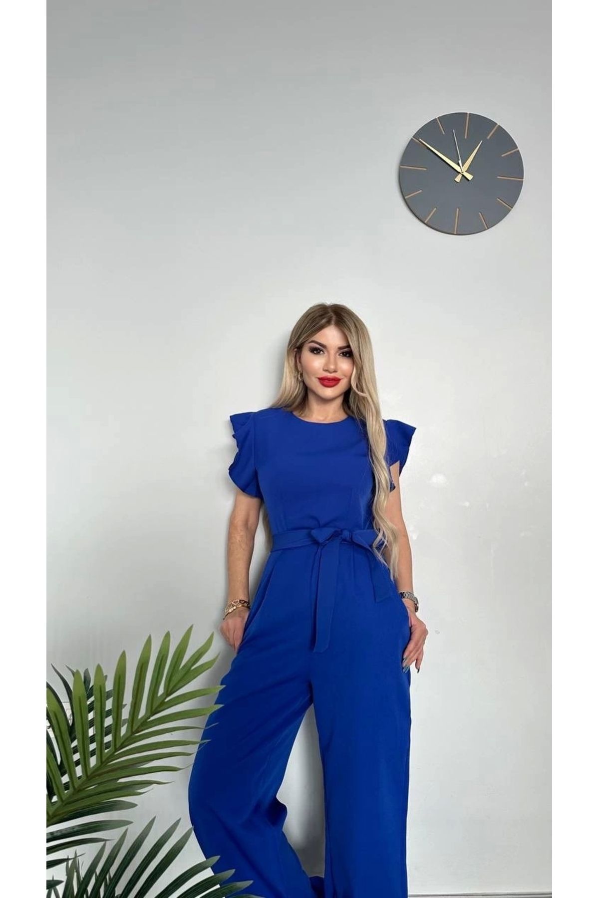 جمبسوت بكشكش وحزام أزرق سماوي